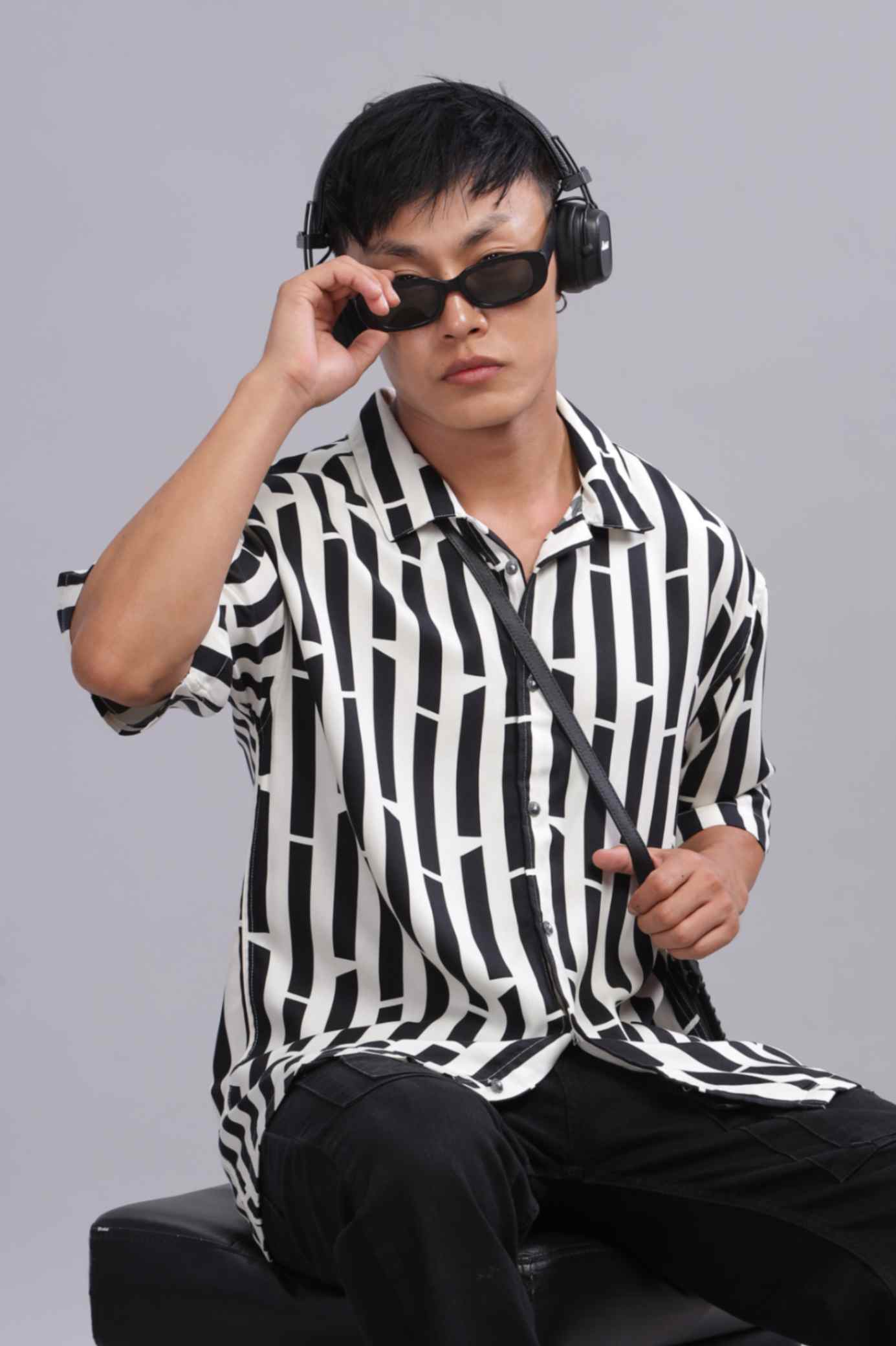 Black And White Strip Shirt